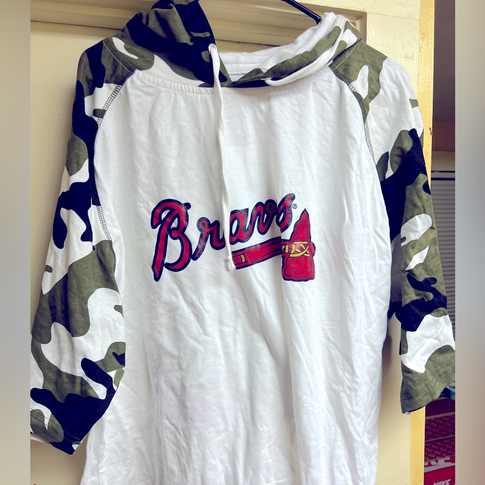 Atlanta Braves Short Sleeve Hoodie!!!